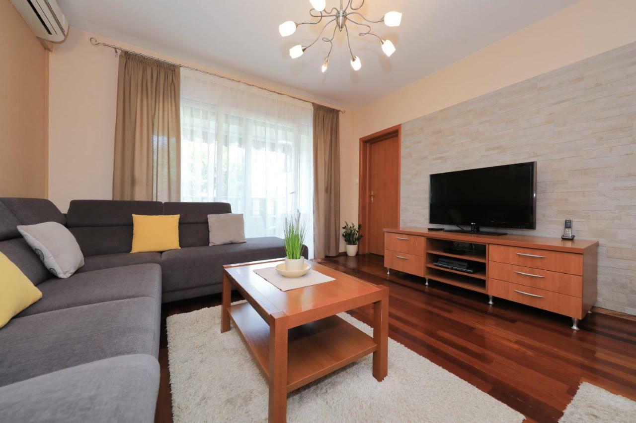 Apartment Toni Задар Екстер'єр фото